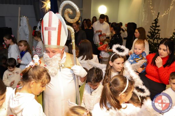 nikolaus-freiburg-20241208-239849229F7-6D0B-03F5-230D-4582CFC74798.jpg