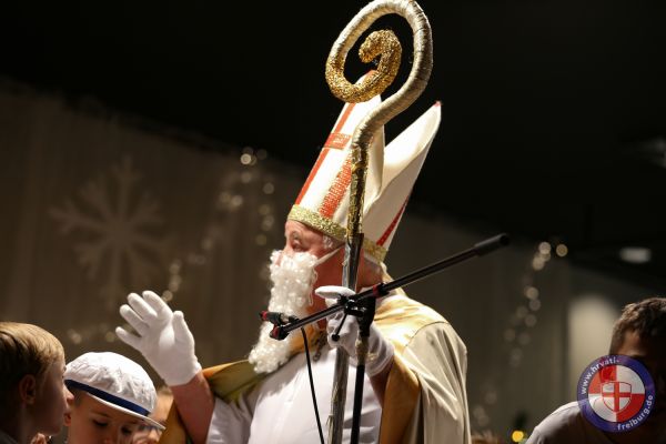 nikolaus-freiburg-20241208-2670C359895-ACCD-E520-6368-549A07FF7A97.jpg