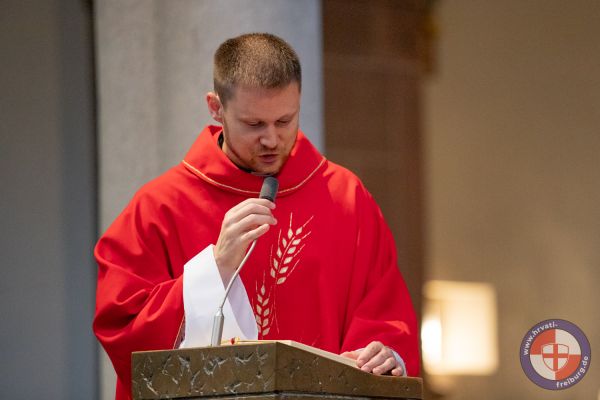 krizma-freiburg-05-07-2025-hf-3164D9A57D-D49A-E16B-D188-560BC62BD650.jpg