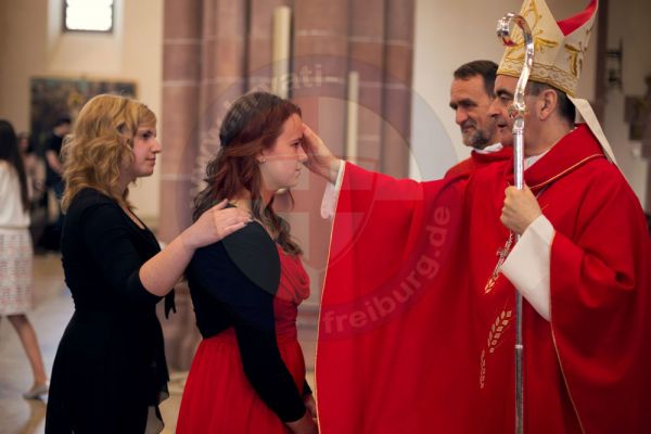 krizma-2015-freiburg-00407696C981-831E-2C31-1BCA-4B37A4C9D01A.jpg