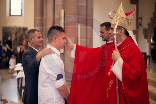 krizma-2015-freiburg-00449F129DE9-ED13-3550-820E-655B78791F1B.jpg